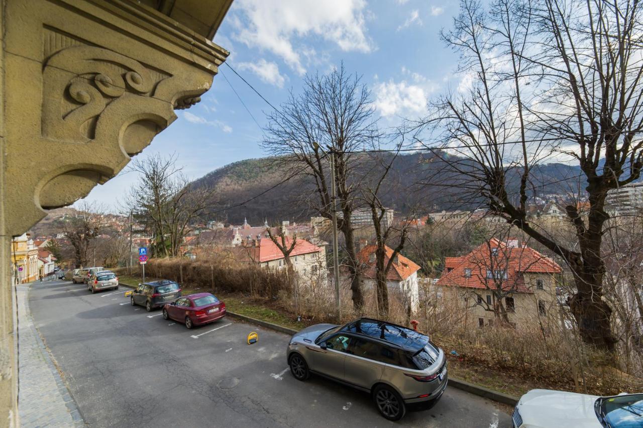 Central Park Residence Брашов Экстерьер фото