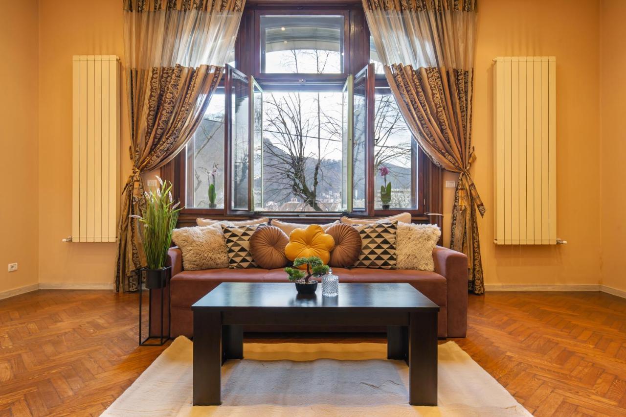 Central Park Residence Брашов Экстерьер фото